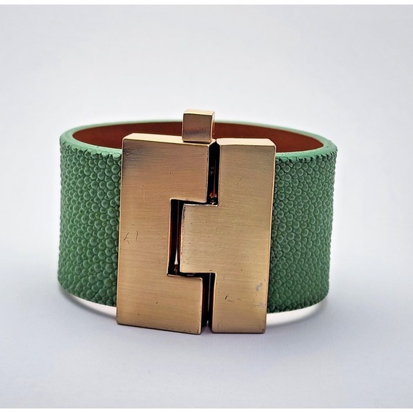Leighelena Wide Jigsaw Cuff Bracelets—Genuine Stingray Avocado Green - Picture 2 of 16